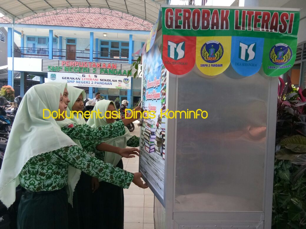 Tingkatkan Minat Baca, SMPN 2 Pandaan Punya Gerobak Literasi Sekolah