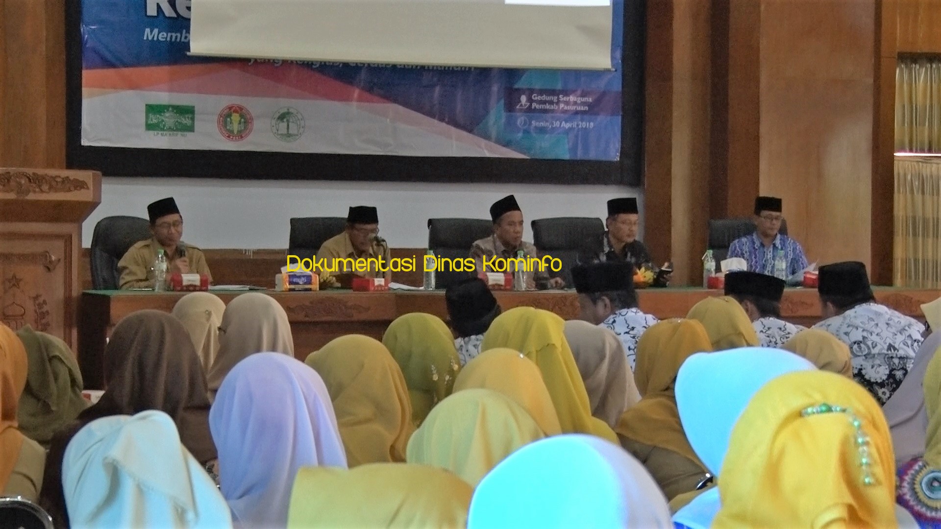 Gambar berita