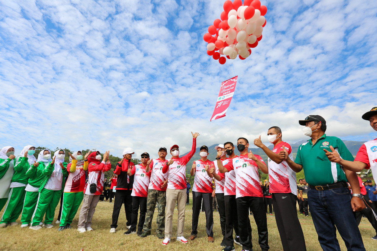 Buka Kompetisi Bola Tembak. Bupati Irsyad Yusuf Minta Jadikan Oltrad Khas Kabupaten Pasuruan 