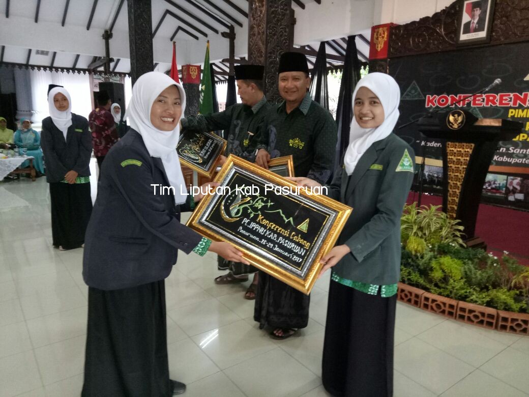 BUPATI IRSYAD BUKA KONFERCAB XVI IPPNU KABUPATEN PASURUAN