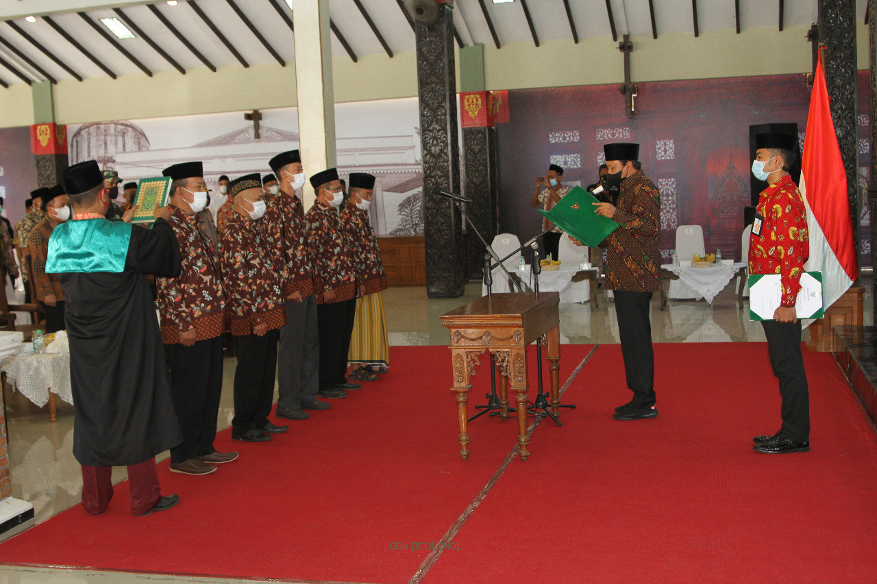 Gambar berita