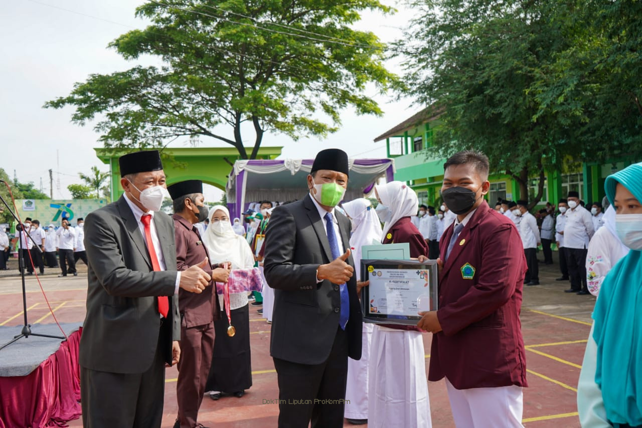 Gambar berita