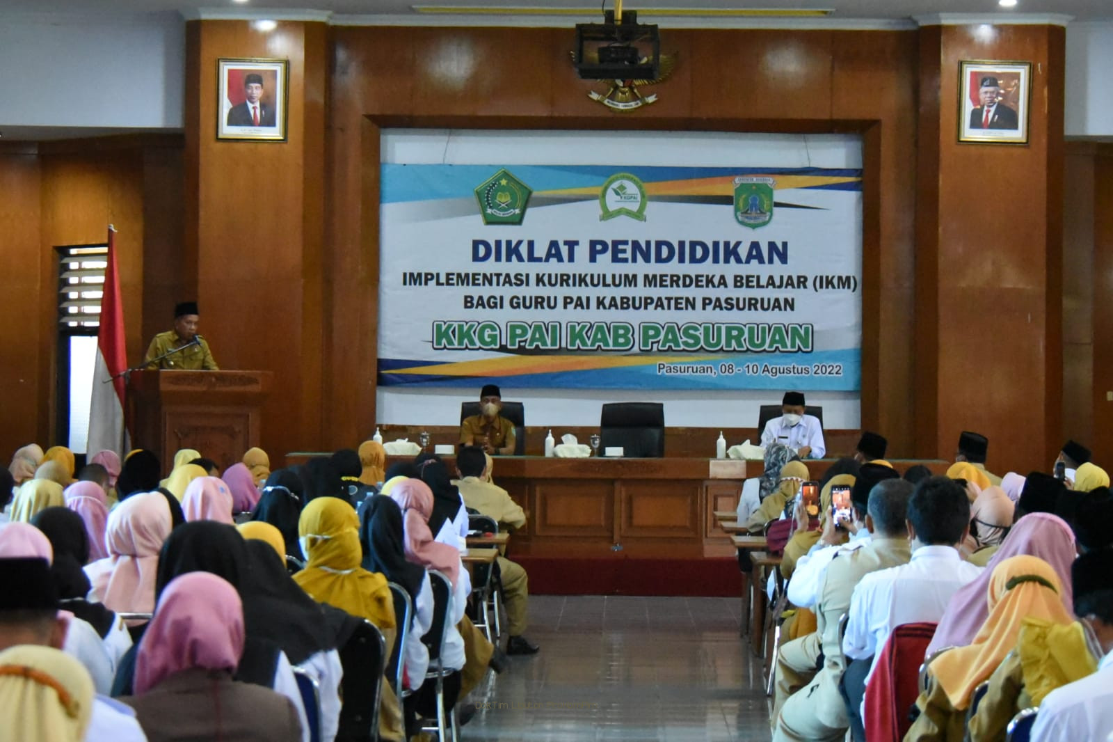 Gambar berita