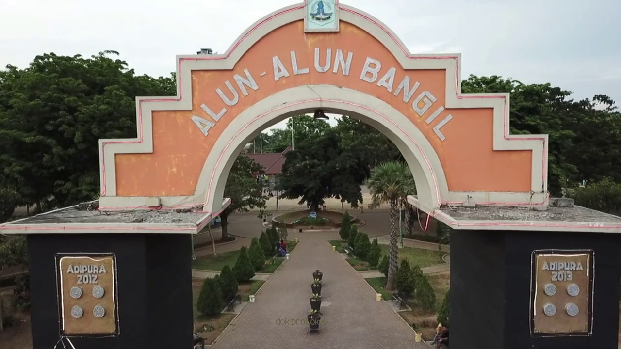 Gandeng Perusahaan di Kabupaten Pasuruan Untuk Perbaiki RTH di Alun-Alun Bangil 