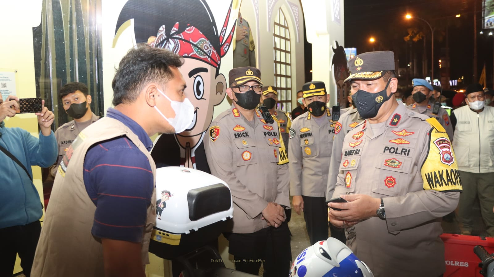 Gambar berita