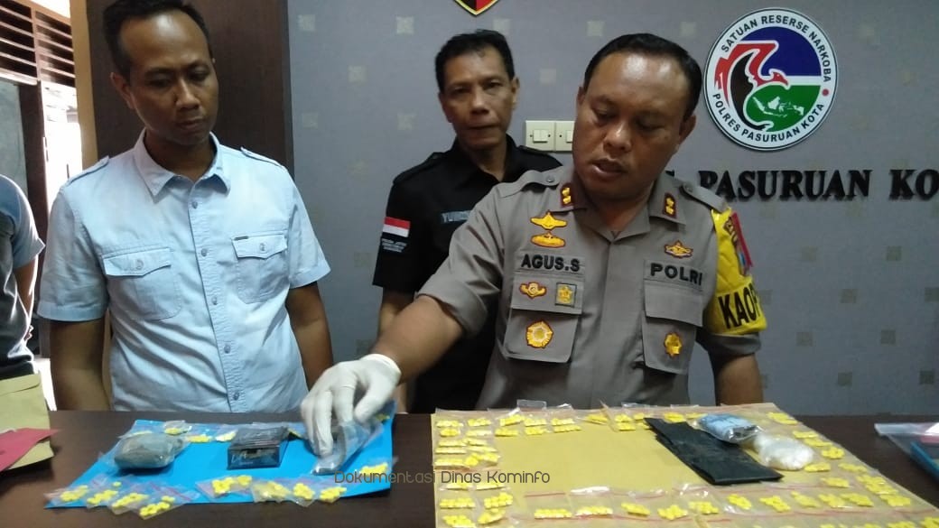Gambar berita