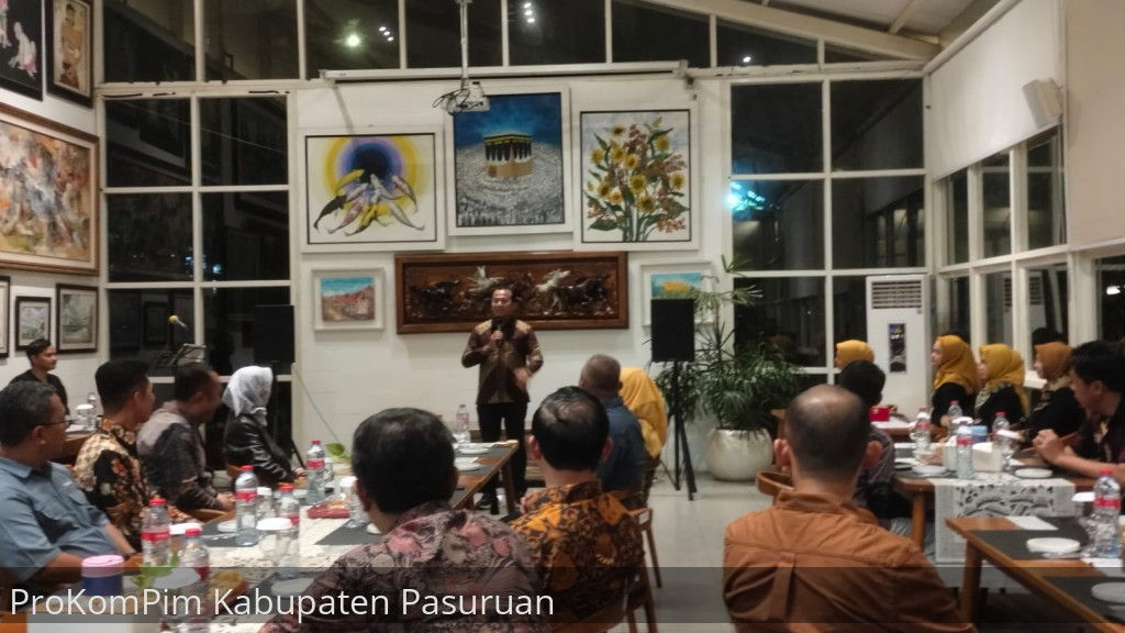 Pj. Bupati Nurkholis Raih Penghargaan Dari Kapolres Pasuruan Kota Atas Dukungan Dalam Mensukseskan Pilkada Serentak Tahun 2024