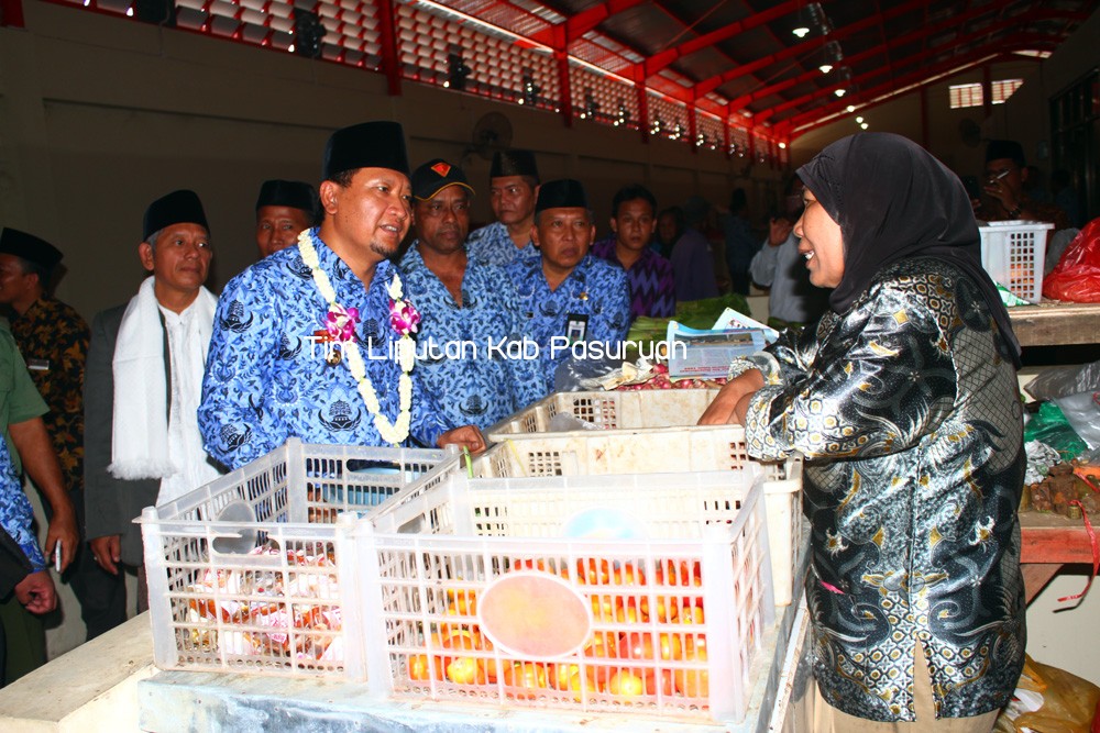 Bupati Irsyad Resmikan Pasar Rakyat Gempol