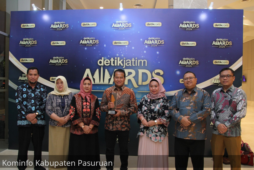 Pemkab Pasuruan Raih Anugerah Program Ekonomi Terpuji detikjatim Awards 2024