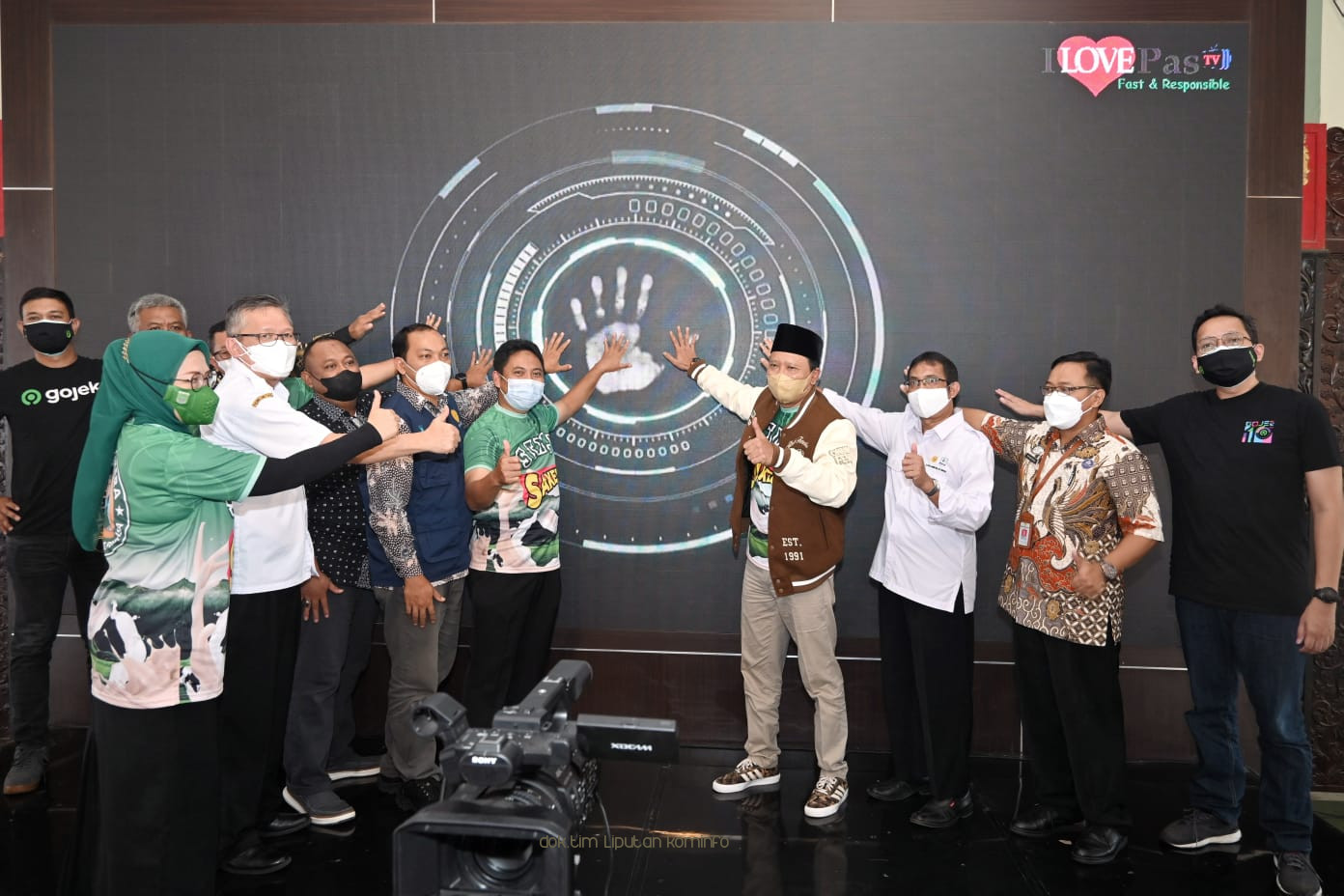 Gambar berita