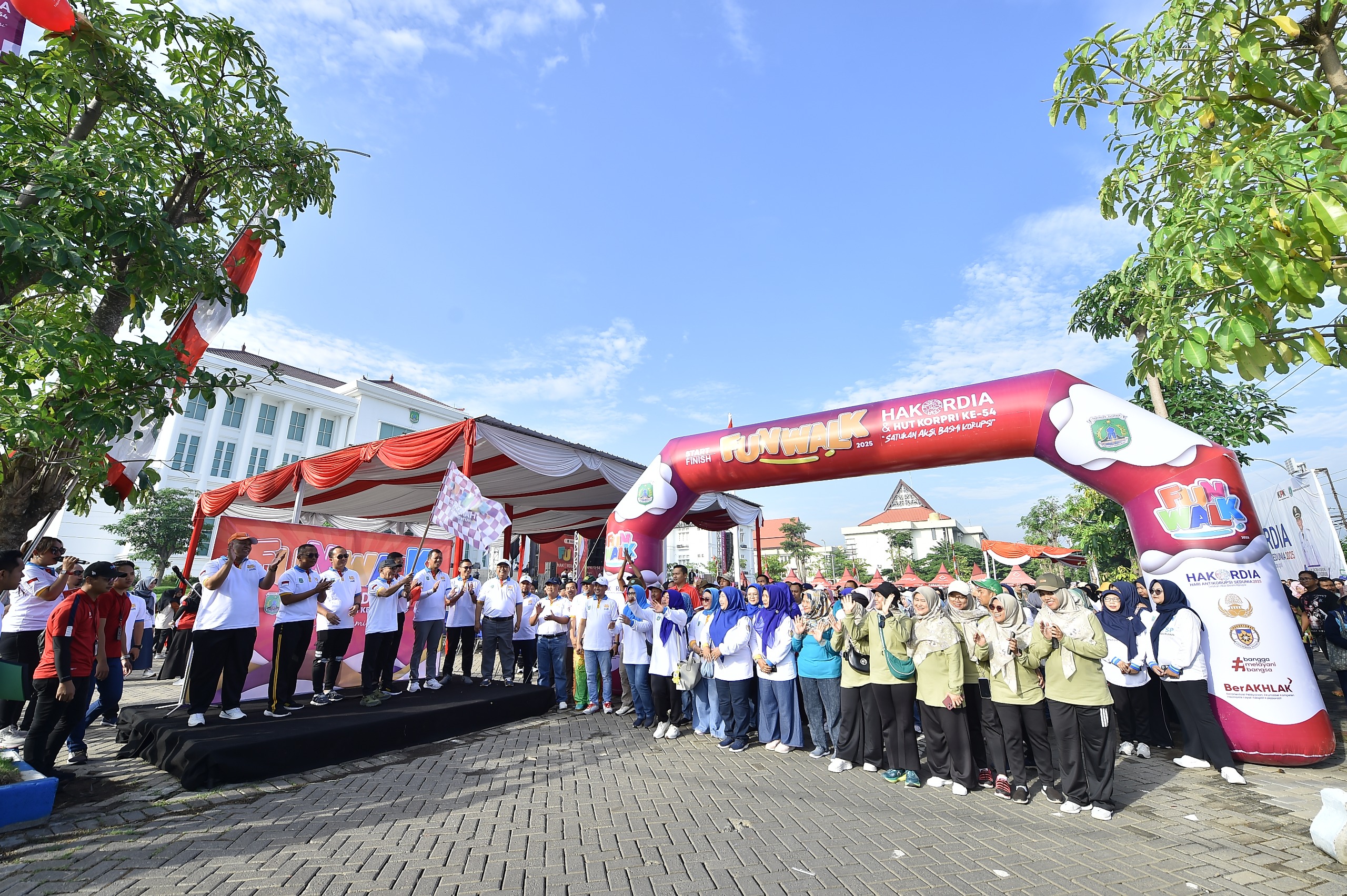Puncak Peringatan Hari Anti Korupsi Sedunia (HAKORDIA) dan HUT KORPRI ke 54
