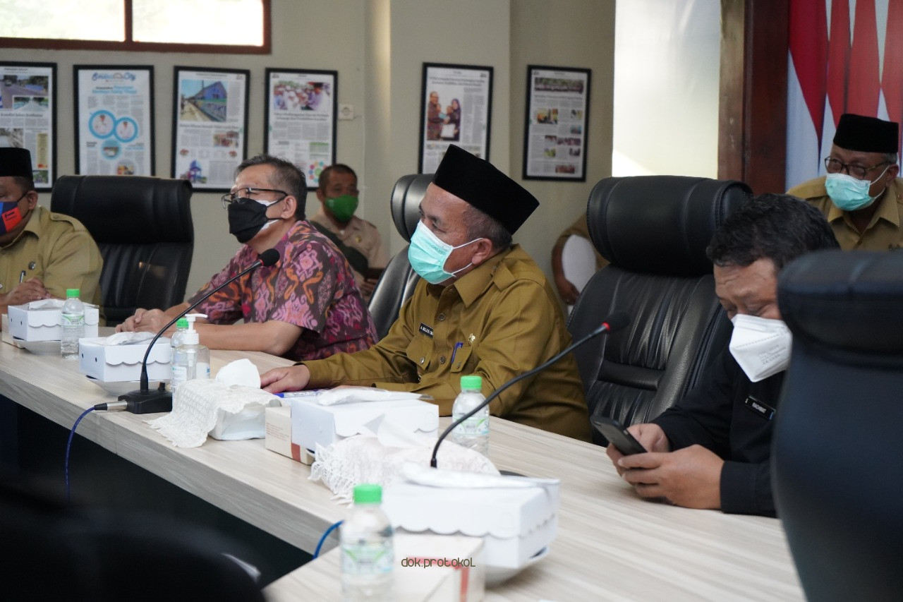Gambar berita