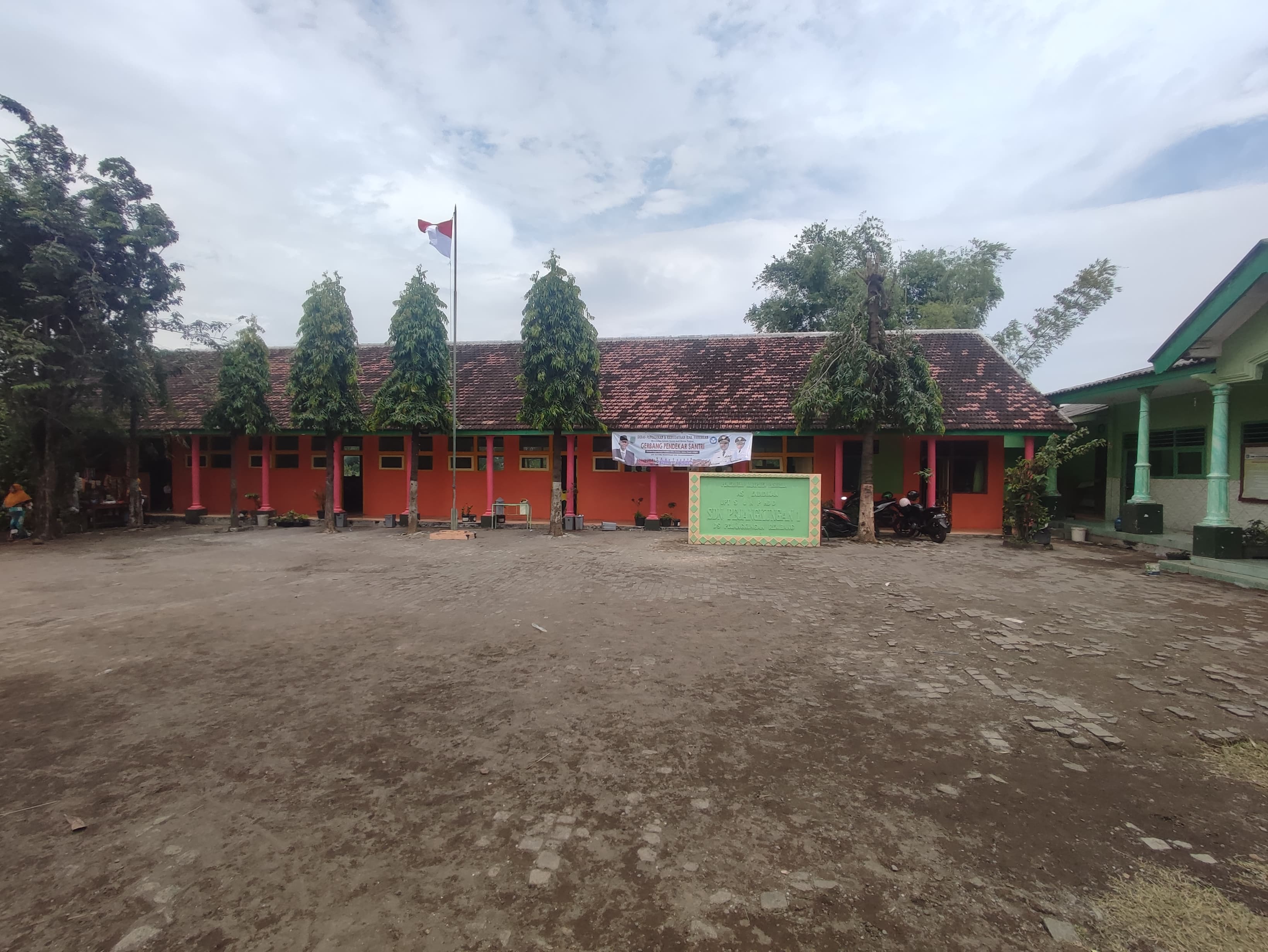 Gambar berita