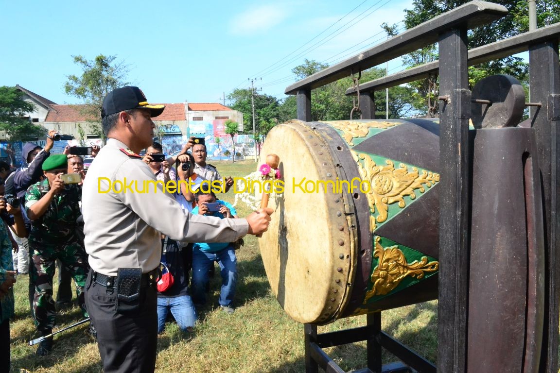 Gambar berita