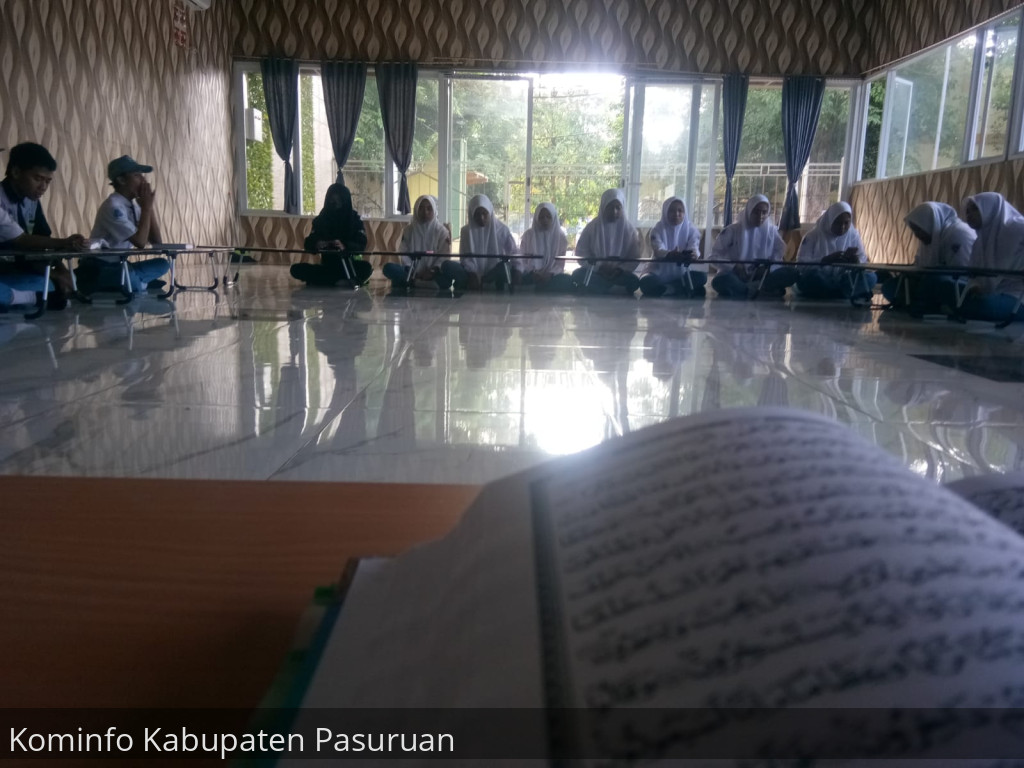 Gambar berita