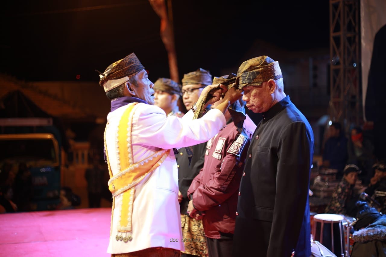 Gambar berita