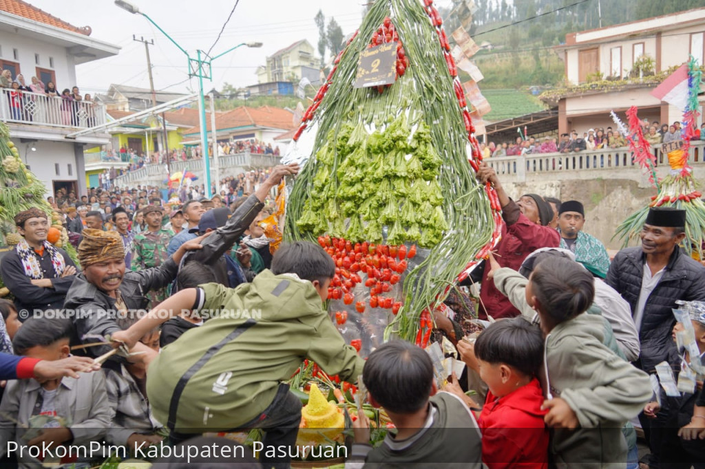 Pj. Bupati Andriyanto Optimis, Festival Ancak Desa Mororejo Kecamatan Tosari Berpotensi Mendunia