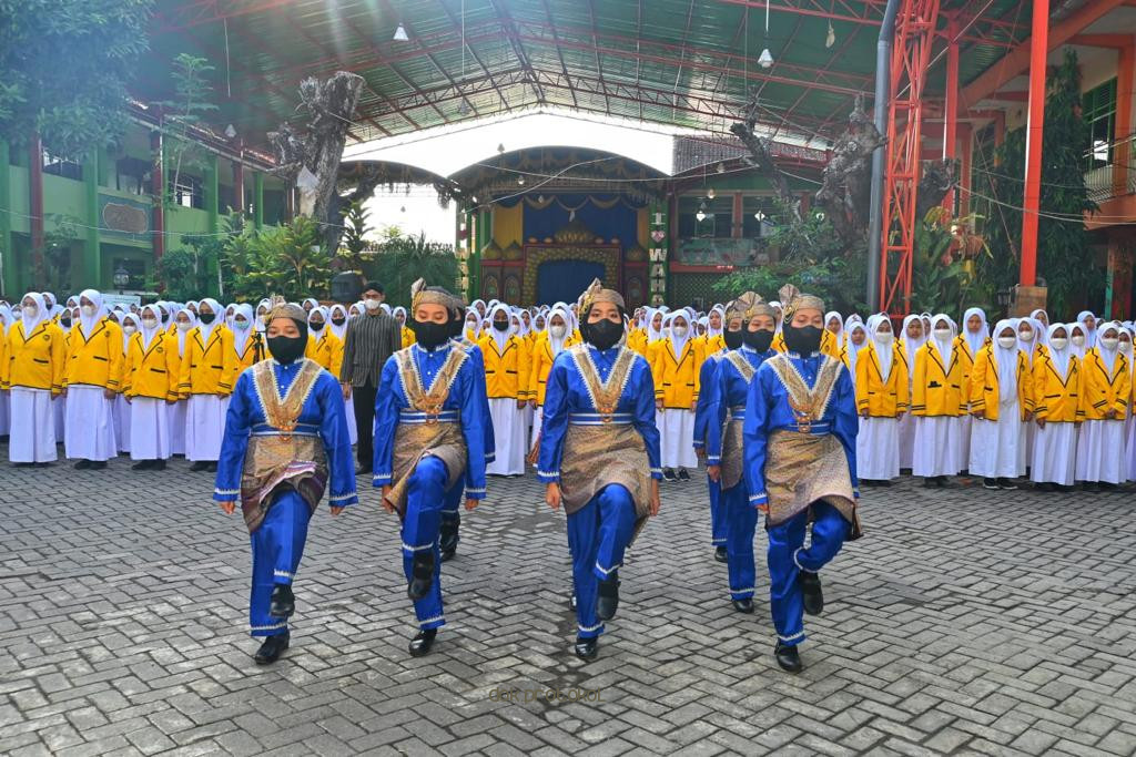 Gambar berita