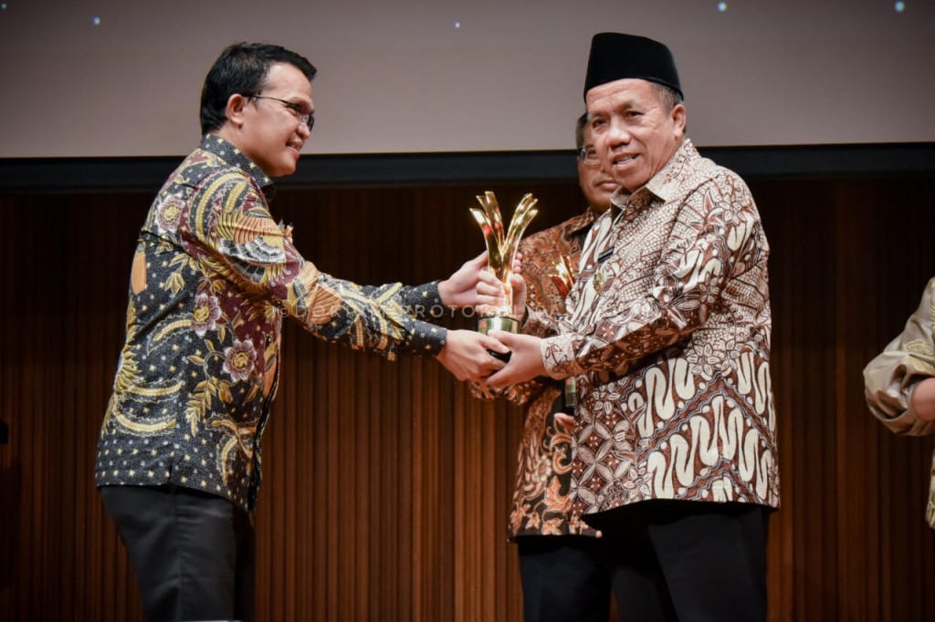 Gambar berita