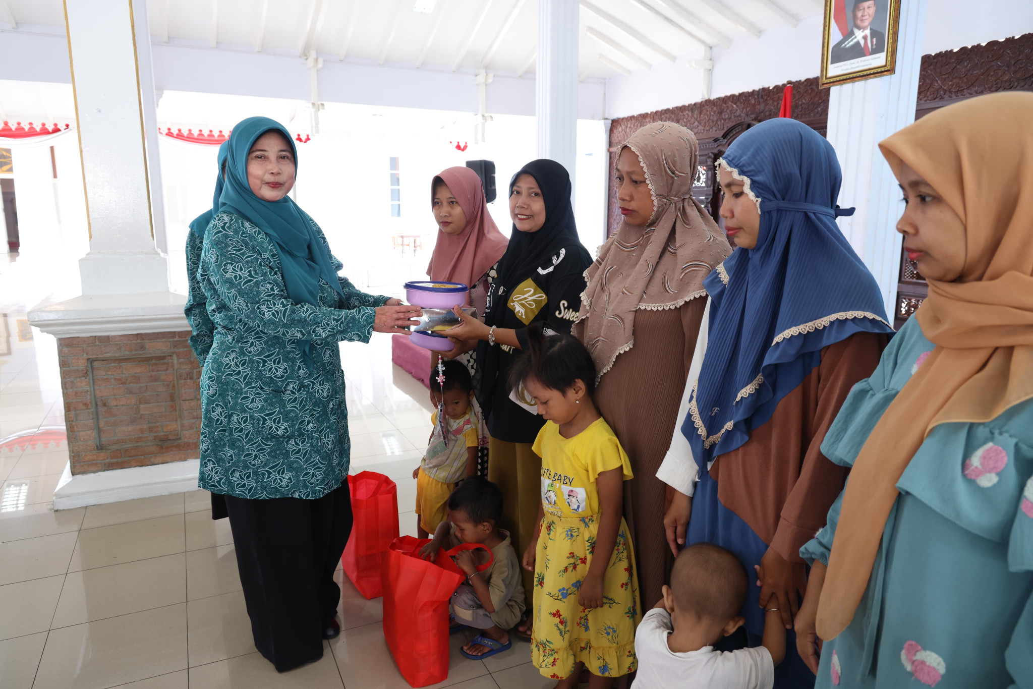 Sampul untuk Edukasi dan Pelatihan Isi Piringku untuk Keluarga Resiko Stunting TP PKK Kab. Pasuruan