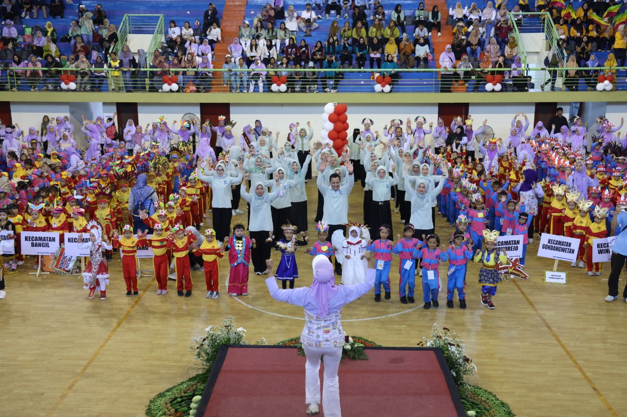Sampul untuk Senam Bersama dalam rangka Hari Anak Nasional ke-41