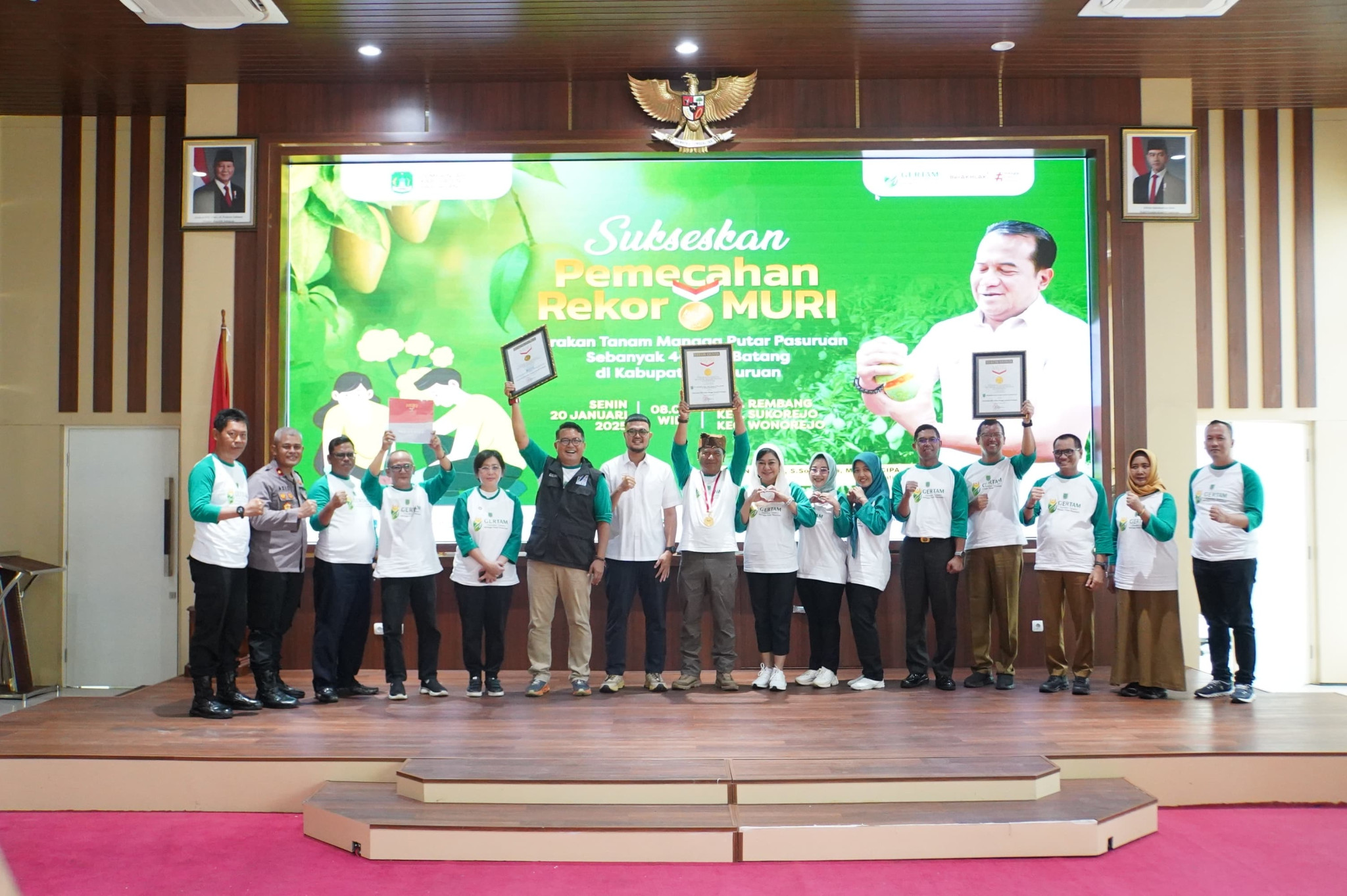 Sampul untuk Pemecahan Rekor MURI Gertam 40.000 Mangga Putar