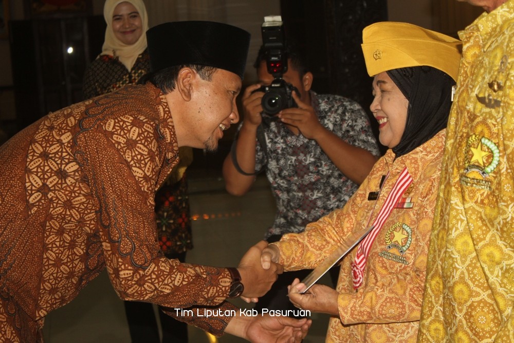 Gambar berita