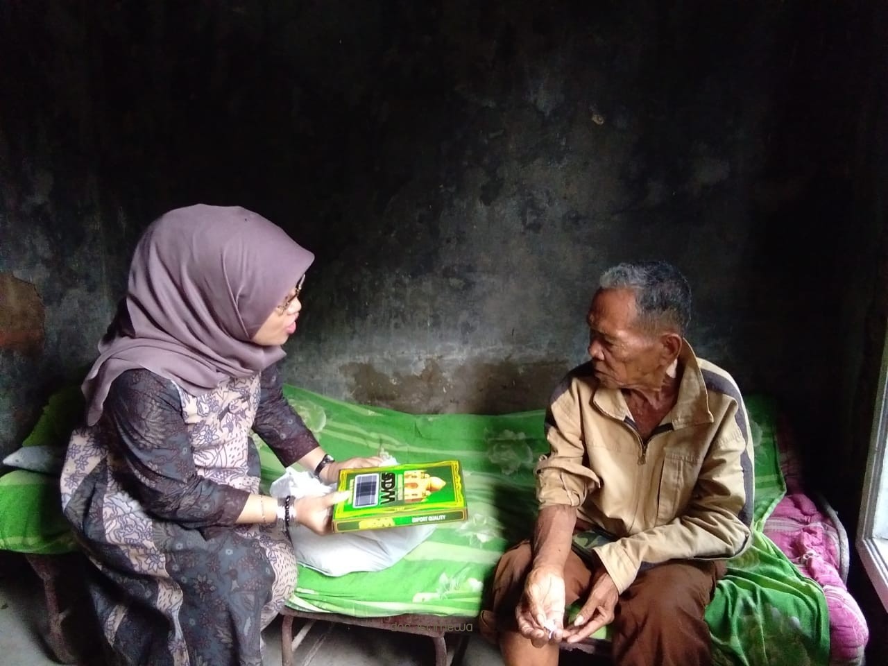 Gambar berita