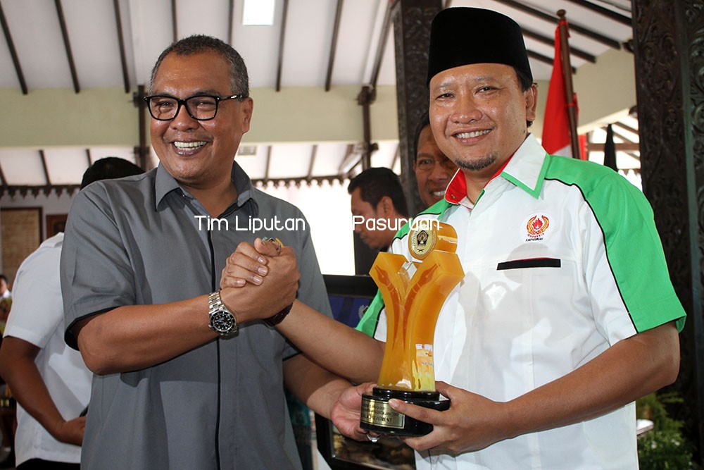 Gambar berita