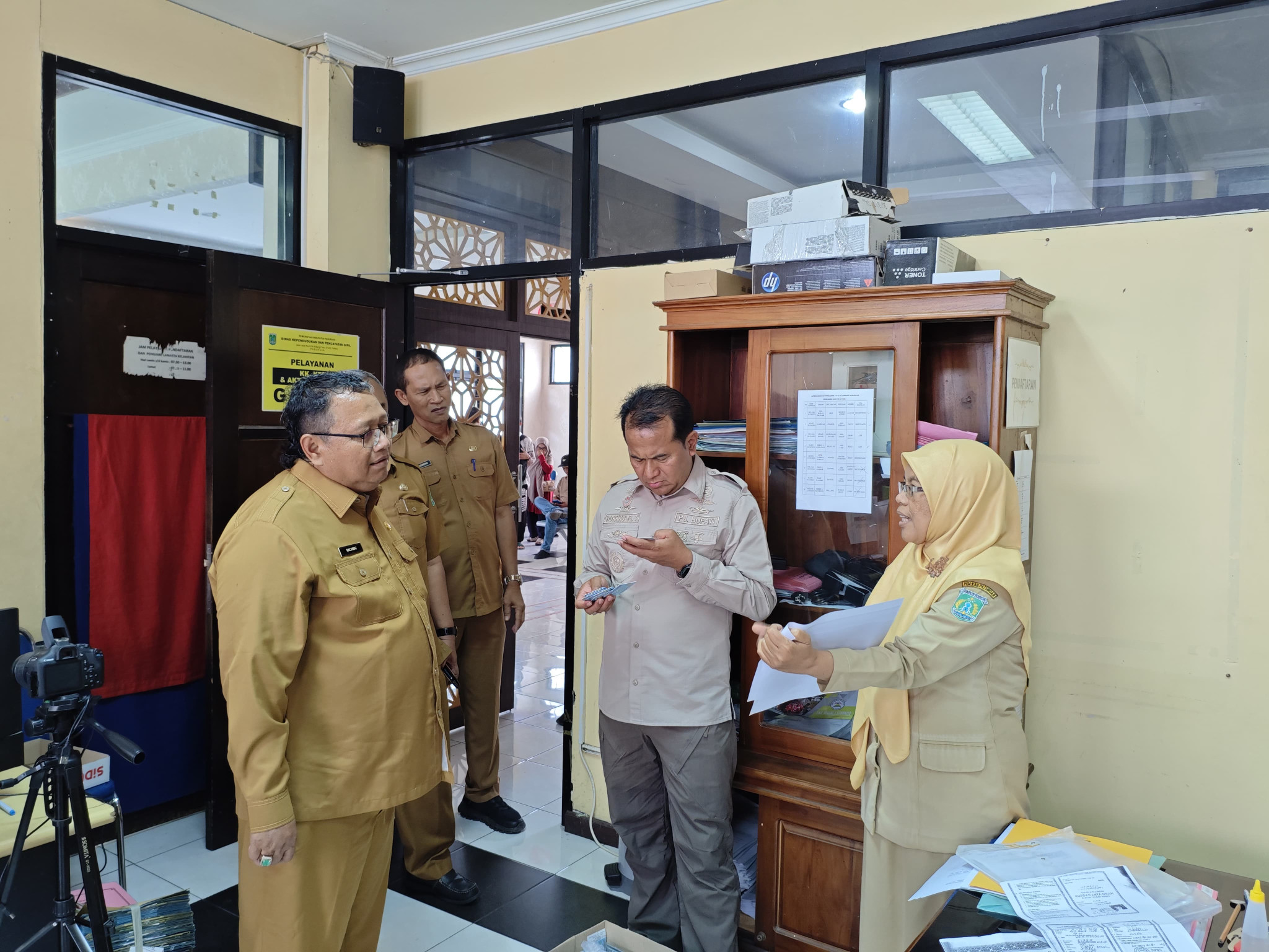 Sampul untuk Pj Bupati Pasuruan Tinjau Layanan Dispenduk Capil Kabupaten Pasuruan