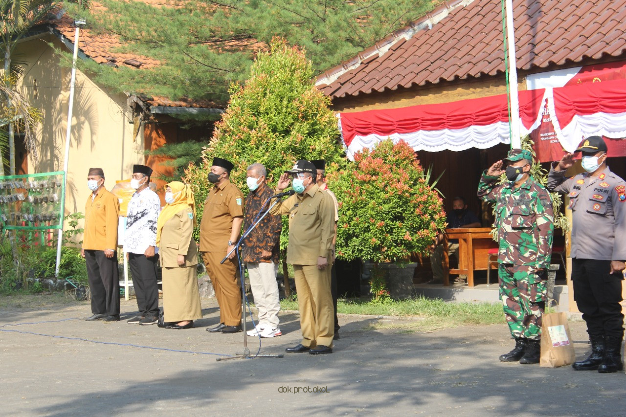 Apel Pagi Awali Pembagian Perlengkapan Protokol Kesehatan Untuk Masyarakat 