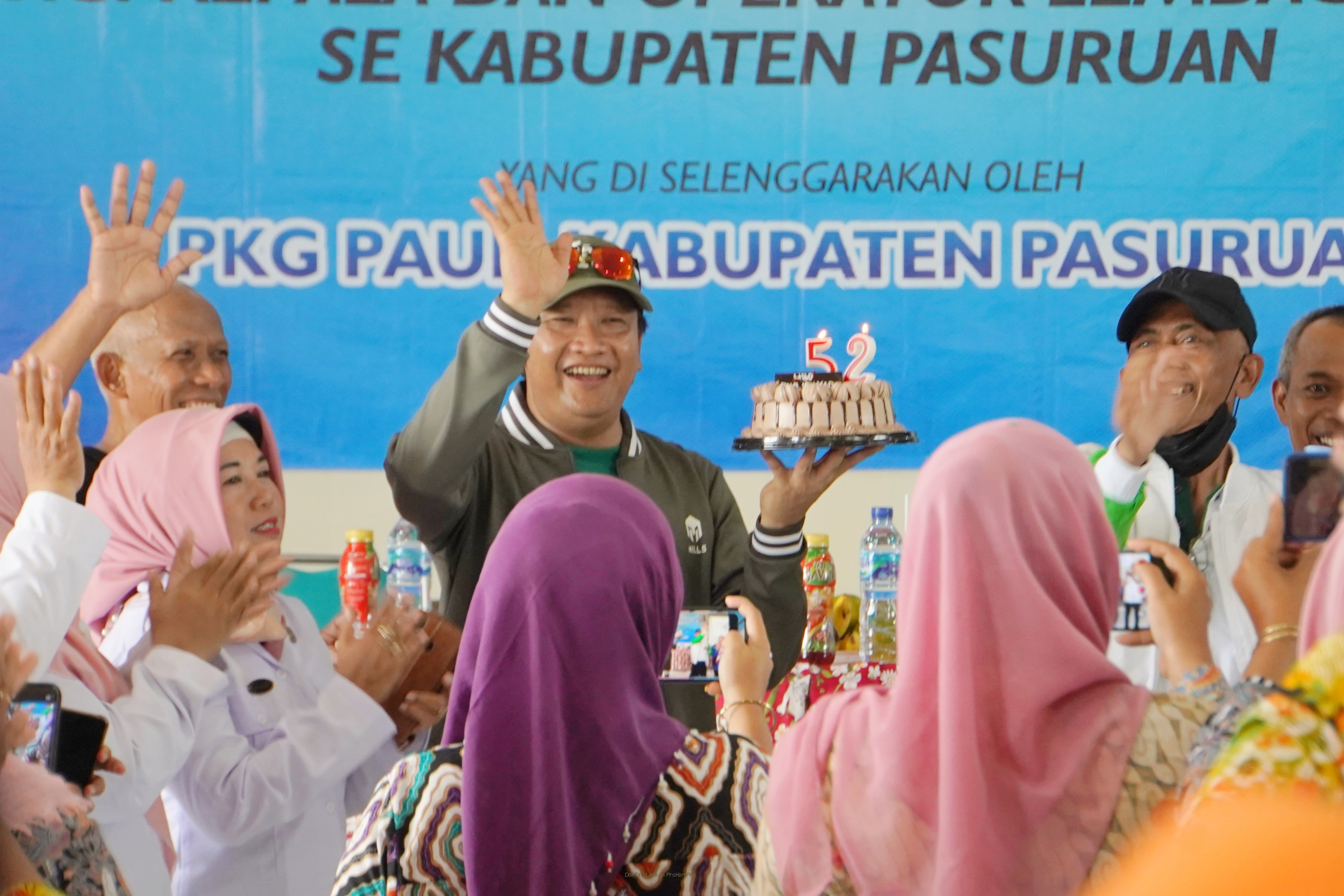 Gambar berita