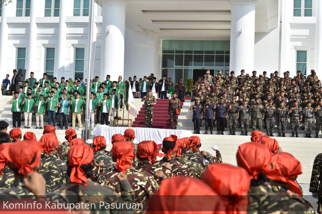 Satkorwil Banser Jatim Gelar Apel Kebangsaan. Gus Irsyad Akui Bangga Banser Berkhidmah Pada NU Dengan Ikhlas