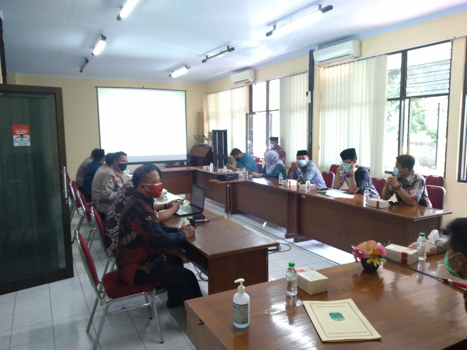 Pilkades Serentak di Kabupaten Pasuruan, Diundur