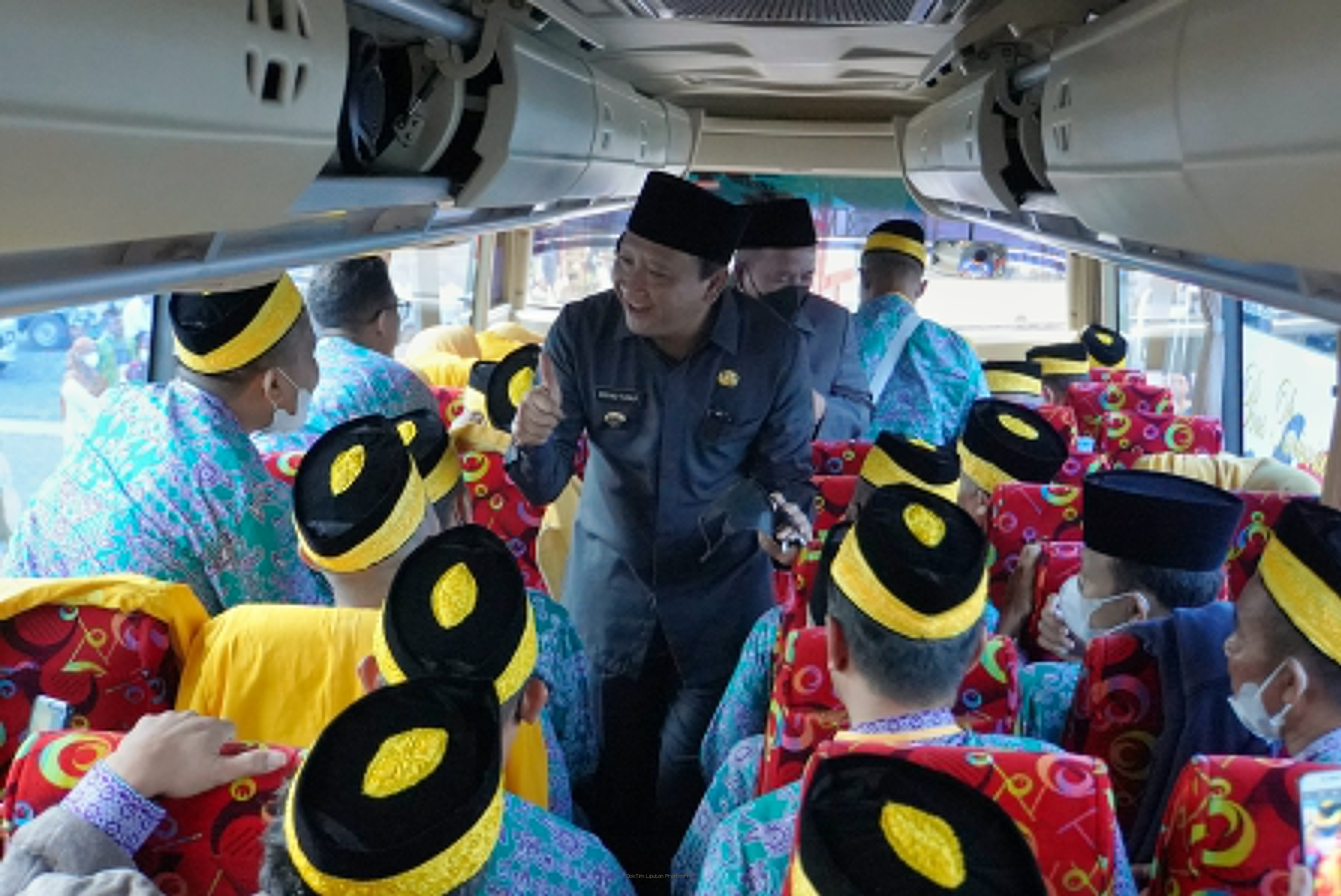  Suhu Jazirah Arab Meningkat, Bupati Berpesan Kepada Calon Jamaah Haji Agar Jaga Stamina  