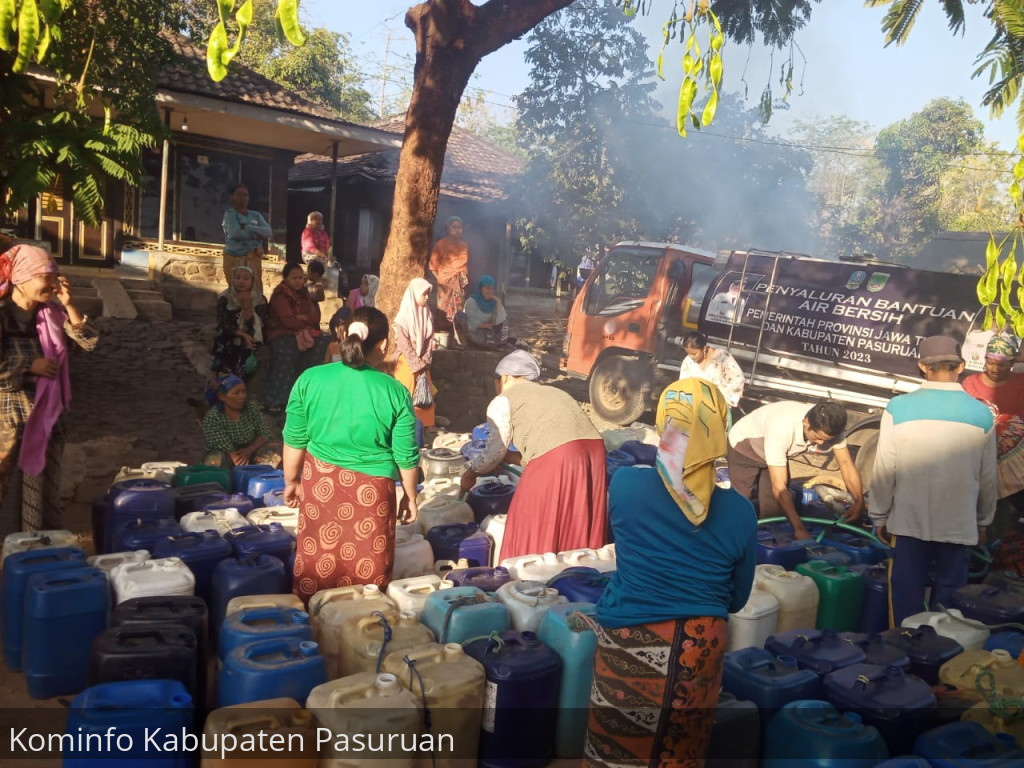 2 Desa Tak Lagi Kekeringan. BPBD Kabupaten Pasuruan Intens Dropping Air Bersih ke 20 Desa Terdampak