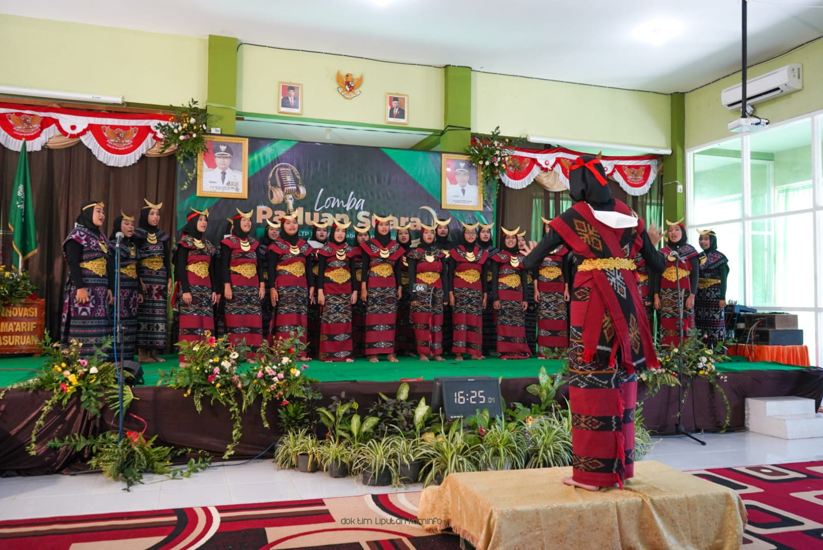 Kepala Daerah Apresiasi Lomba Paduan Suara Dalam Rangkaian Peringatan Hari Santri  
