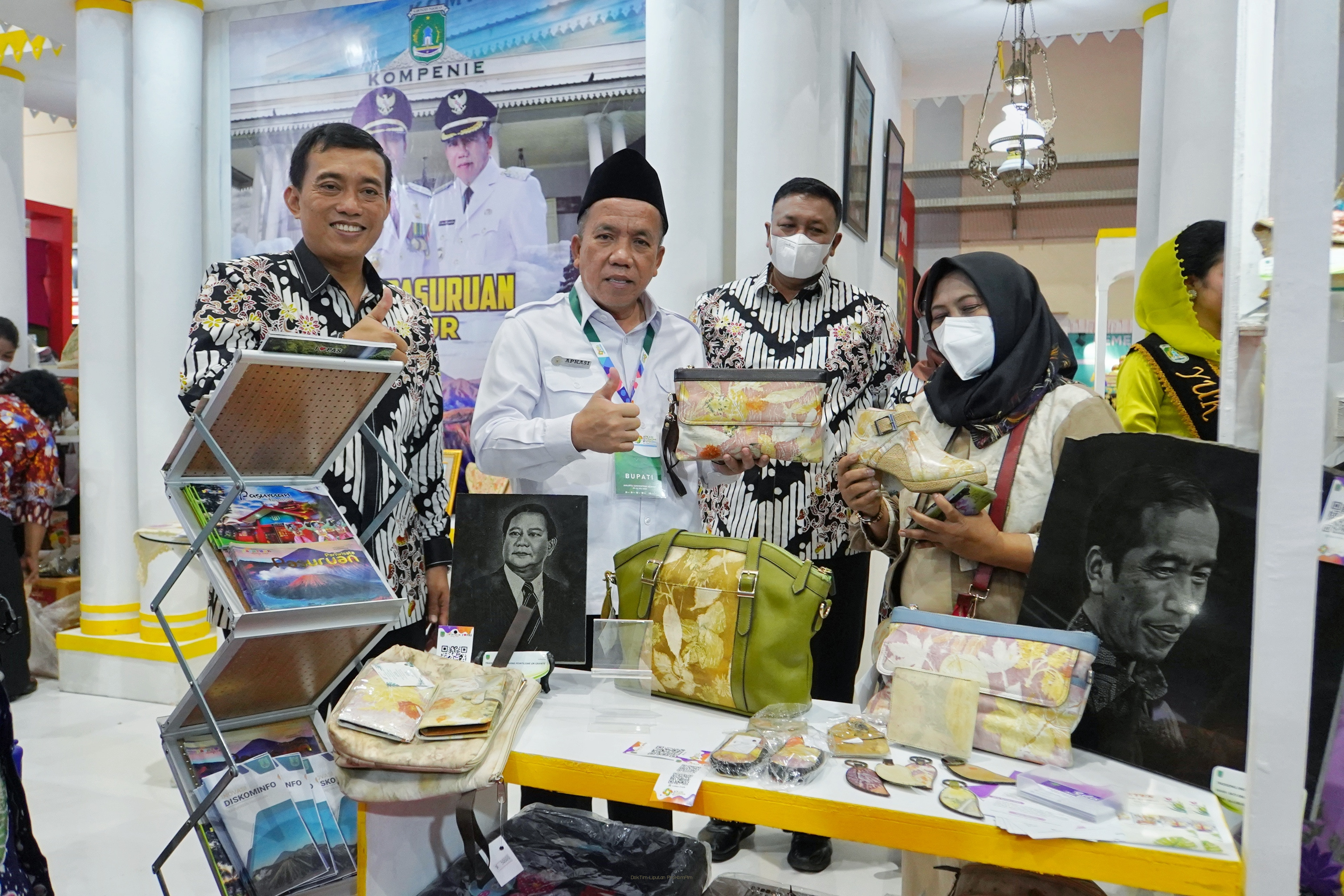  Pameran APKASI 2022, Plh. Bupati Berikan Dukungan dan Apresiasi UMKM Kabupaten Pasuruan  