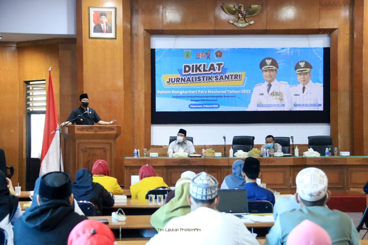 Dinas Kominfo Kabupaten Pasuruan dan PWI Pasuruan Sukses Gelar Diklat Jurnalistik Santri 