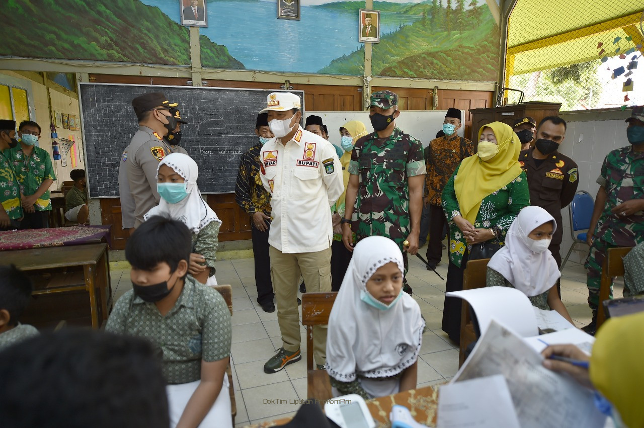 Bupati Irsyad Yusuf Tegaskan Kabupaten Pasuruan Tak Ada Warga Yang Terpapar Omicron