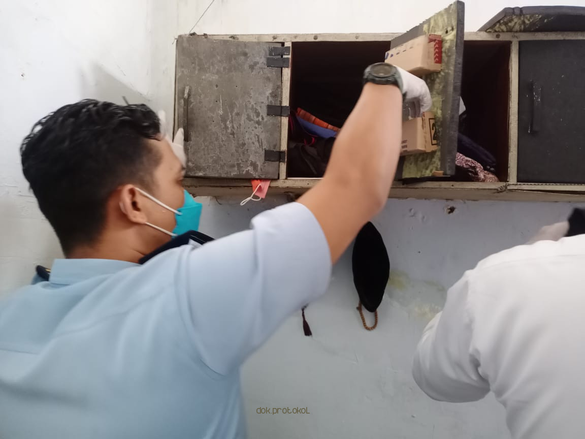 Antisipasi Peredaran Gelap Narkoba, Rutan Bangil Geledah Sel Tahanan 