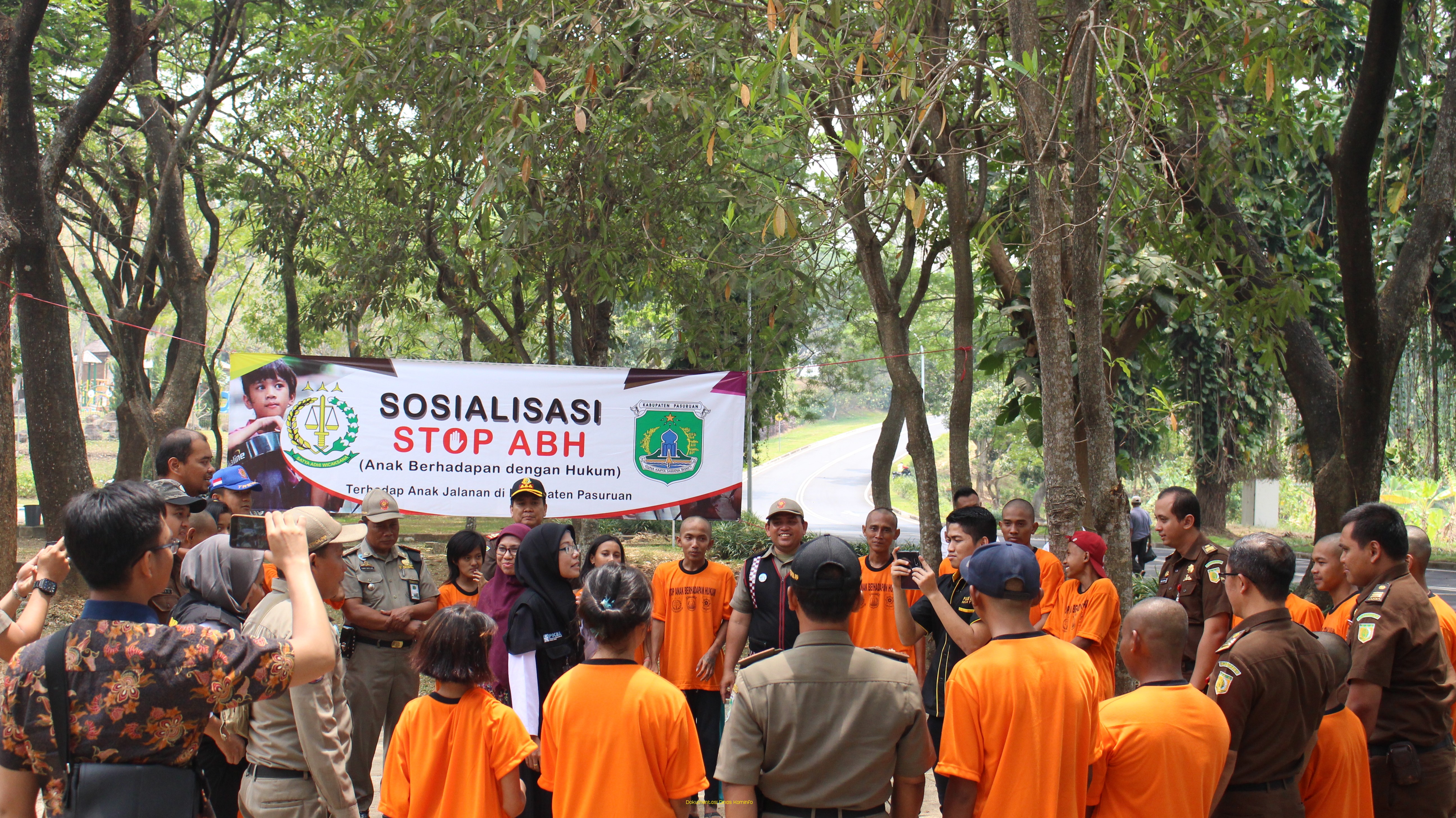 Cara Kejari Kabupaten Pasuruan Kenalkan Hukum Ke Pelajar, Santri hingga Anak Jalanan