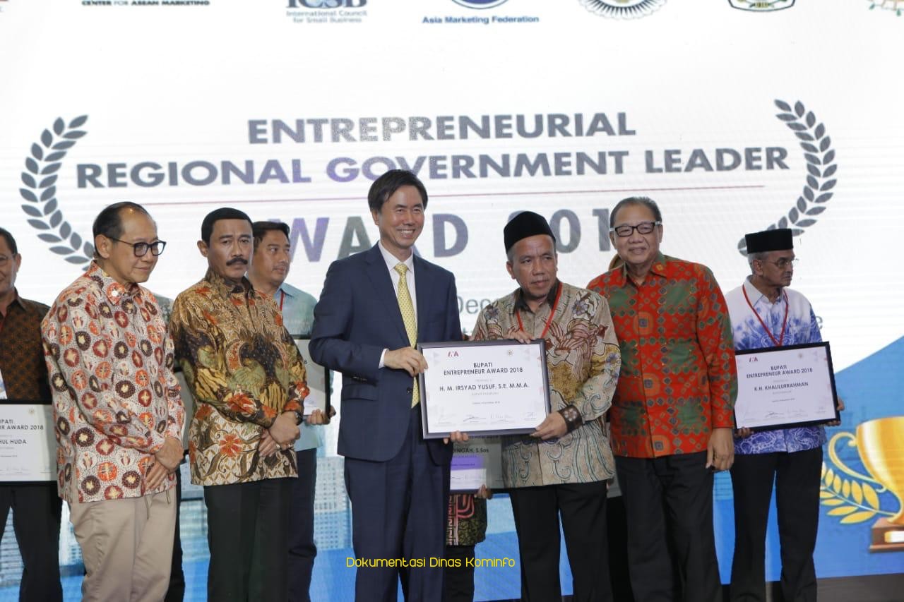 2 Tahun Berturut-Turut, Bupati Irsyad Yusuf Berpredikat Bupati Enterpreneur 