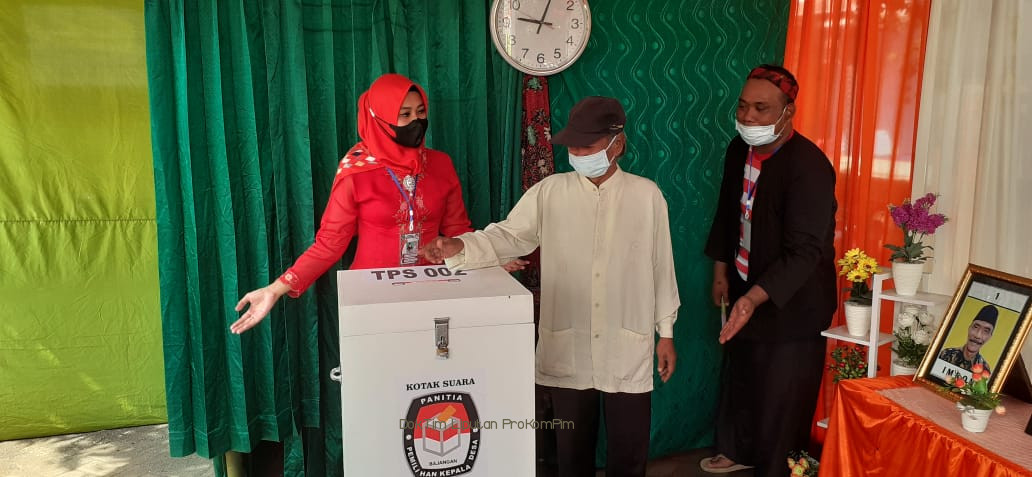 185.648 Warga Kabupaten Pasuruan Coblos Pilkades