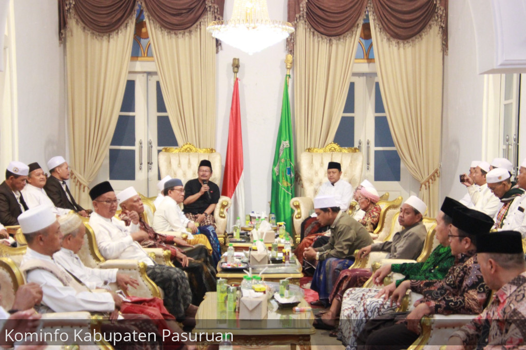 Pj Bupati Andriyanto : Masjid Itu Dibangun Untuk Dimakmurkan. Kalau Ada Persoalan Kepengurusan, Segera Selesaikan