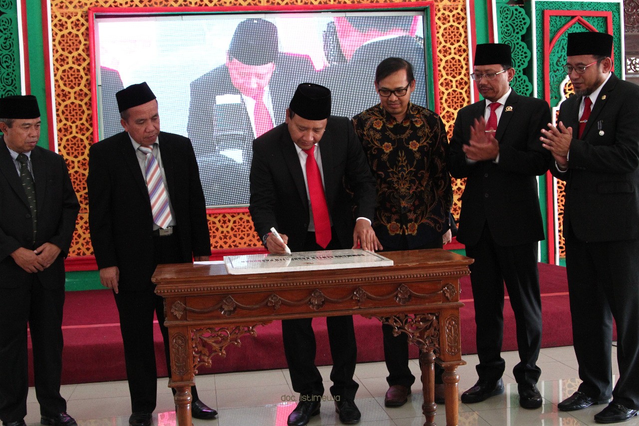 Pemkab Pasuruan Punya Command Center