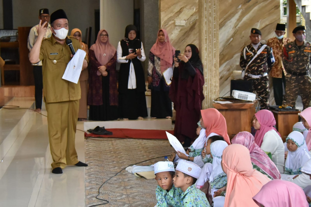 Siapkan Generasi Unggul, Wakil Bupati Dukung Penerapan Super Parenting di TK/ RA