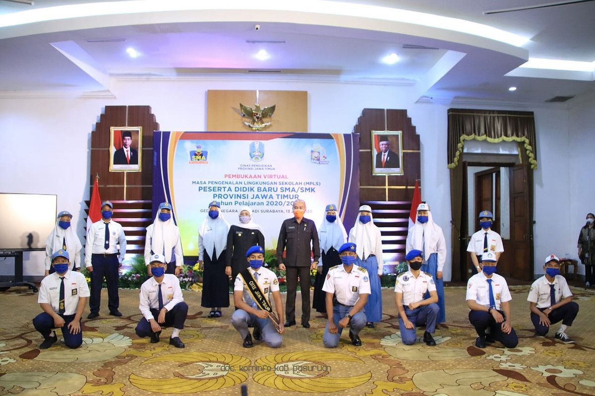 Ribuan Siswa Baru SMA Sederajat di Jatim Ikuti Masa Pengenalan Lingkungan Sekolah Serentak 