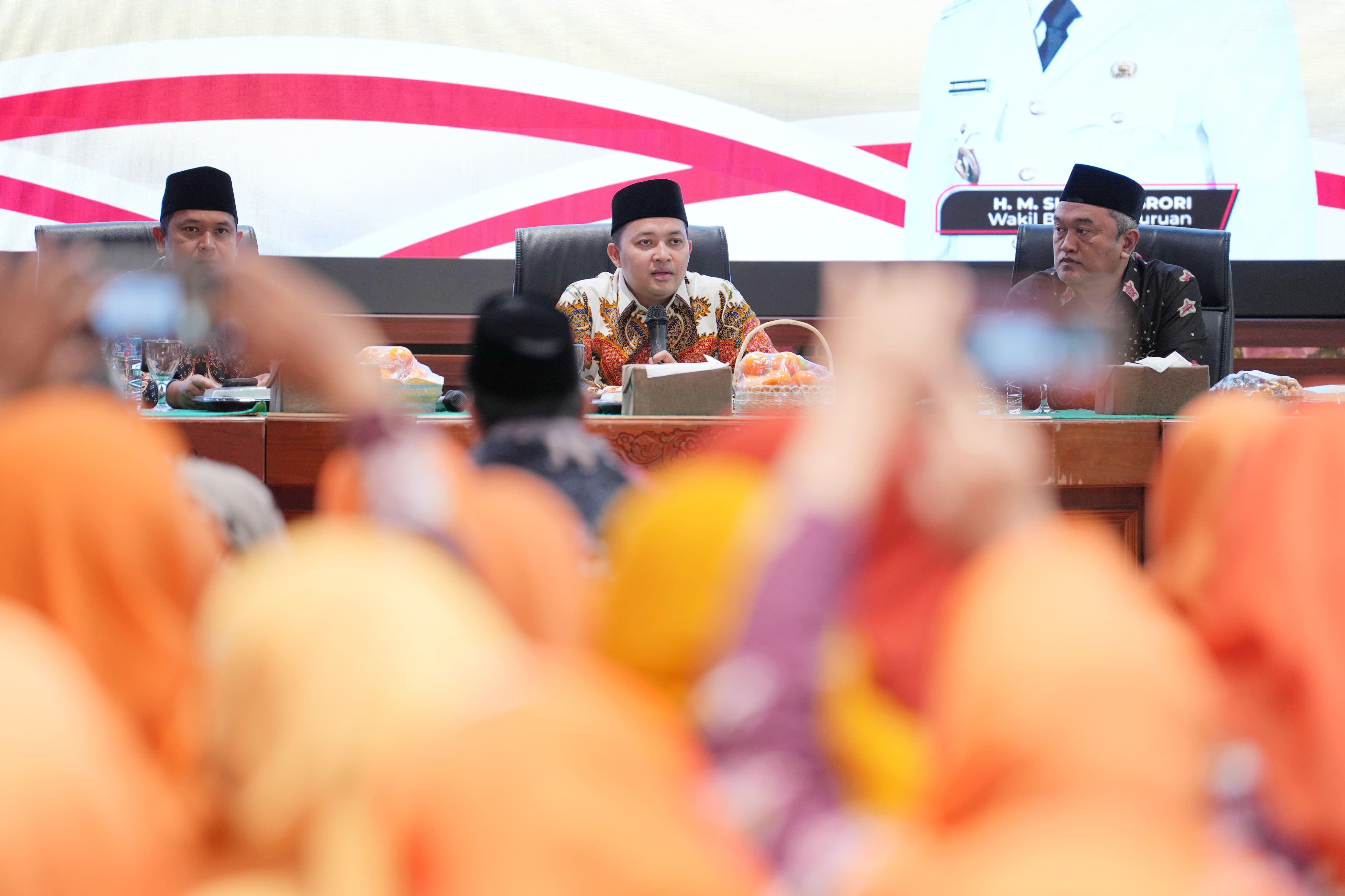 Bupati Mas Rusdi Kumpulkan Ratusan Kepala TK, SD dan SMP Negeri se-Kabupaten Pasuruan