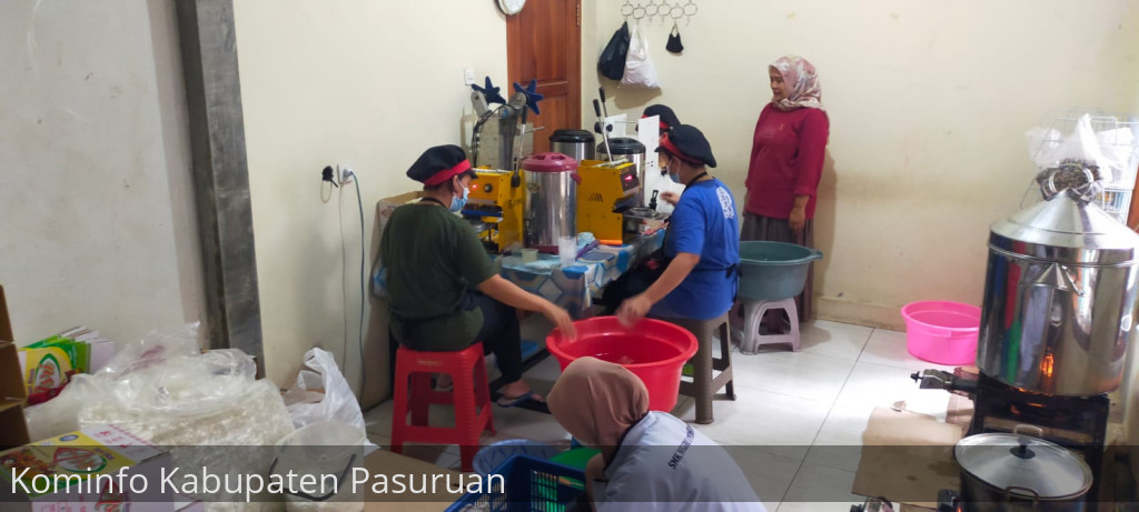 Sambut Hari Raya, Pesanan Sari Matoa Khas Sukorejo Kewalahan